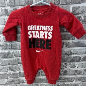 Baby‎ Nike romper